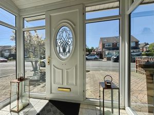 Photo 11- click for photo gallery